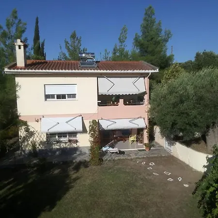 Possidi Family House With Parking, Garden And Ac Holiday home