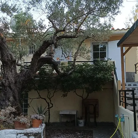 Possidi Family House With Parking, Garden And Ac Holiday home