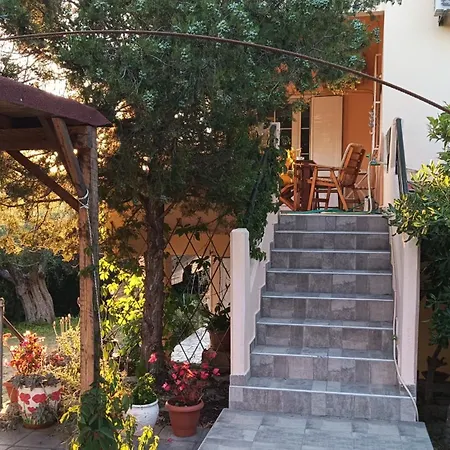 Holiday home Possidi Family House With Parking, Garden And Ac Kalandra